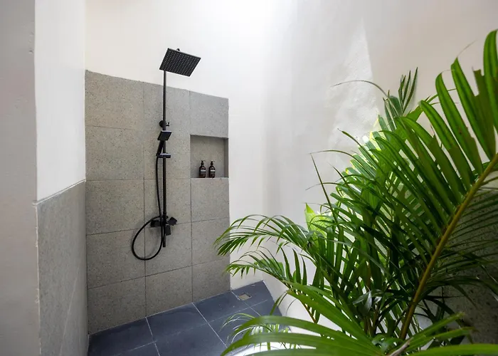 Pool Garden Private 2br - 10 Min To Finns Club * チャングー